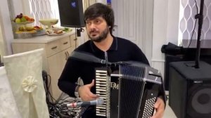 Виртуозная игра Гармошка-Даккаев Малик. Барабан-Залибек Байрамов #Лезгинка