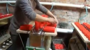 Бизнес идея в гараже.Маленький свечной заводик.