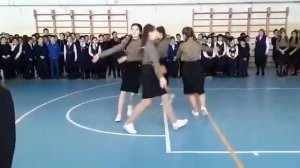 Катюша танец 2020 (9 класс)
