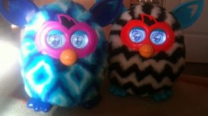 Furby boom меняет характер