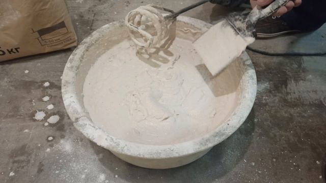 Ремонт гаража ЗА КОПЕЙКИ, своими руками.Шпатлюем стены в гараже.Гараж мечты. Дешево, просто. Серия№