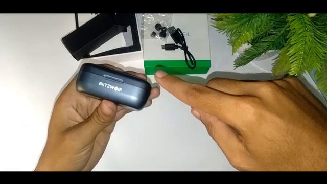Best Budget Bluetooth Earbuds In Pakistan 2019|Buy From Banggood