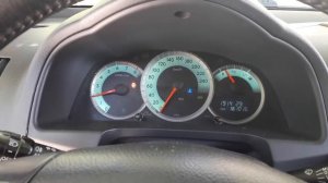 на холодном двигателе плавают обороты toyota corolla verso бензин