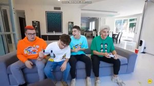 Шок Клоун Разбил Телевизор А4