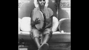 Chanting Hare Rāma Hare Kṛṣṇa with Baba Muktananda - May, 1982 in Ganeshpuri
