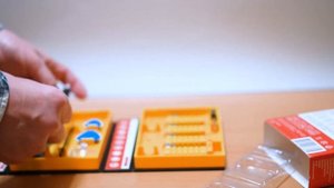 ОНЛАЙН ТРЕЙД.РУ — Набор для точечных работ REXANT 38 предметов Профи.