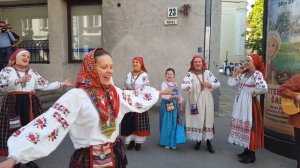 А мы ноня гуляли