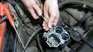 ВАЗ 2106  НЕ ЗАВОДИТСЯ. НАСТРОЙКА КАРБЮРАТОРА.