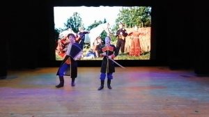 "Летит по полю конь буланый"  Казачья песня