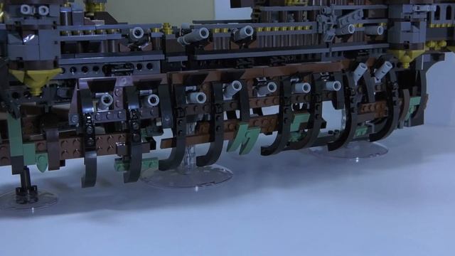 LEGO Pirates of the Caribbean Dead Men Tell No Tales Silent Mary PACKAGE смотреть онлайн