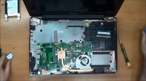 Как разобрать и собрать ноутбук ASUS X555SJ  | Ремонт
