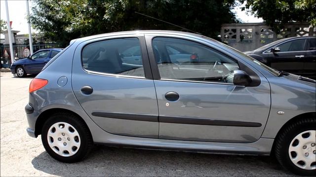 Peugeot 206 1 4 Benzina 75CP 2006 inovAuto смотреть онлайн