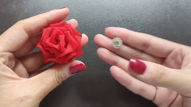 просто и красиво. цветы из органзы..mp4