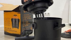 Промышленный ( строительный ) пылесос Deko 1400