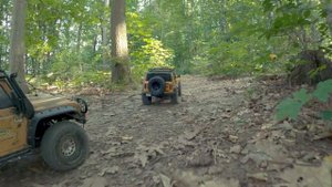 RC Traxxas Trx4 as Ford Bronco 2021 vs Trx-4 Defender 2019 in same Off Road Challenge