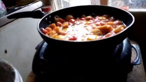 Жареные Помидоры с яйцами. Очень вкусно.