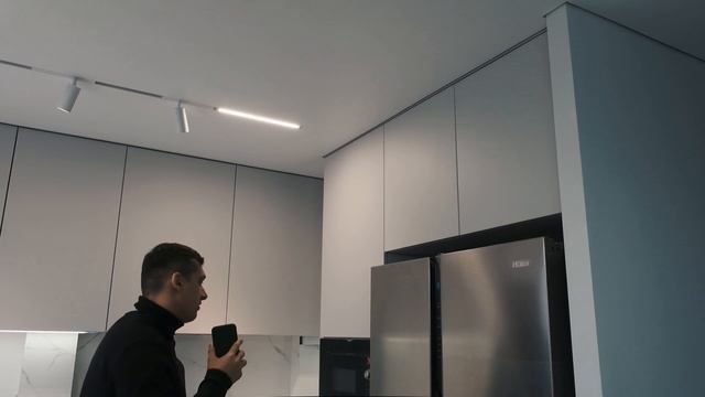 КУХНЯ В ХРУЩЕВКЕ || 6 кв метров с объединённой гостиной смотреть онлайн