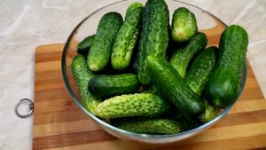 МАРИНУЕМ ОГУРЦЫ НА МИНЕРАЛКЕ