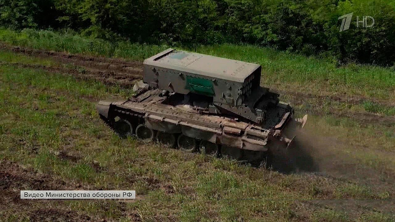 Минобороны РФ опубликовало кадры боевой работы расчета ЗРК "Тор-М2У" Западного военного округа