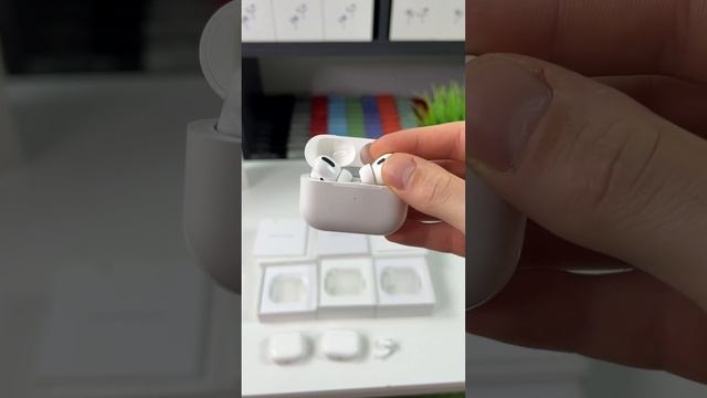 Можно ли зарядить свои AirPods в другом кейсе ? ?