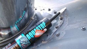 Осторожно герметик AQUASTOP,  Плохо прилипает к резине.