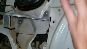 Пежо\Peugeot 406 2.0 HDi. Разбираем переднюю водительскую дверь.