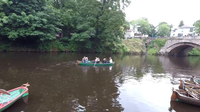 Забег в и с Кроватями / Красочный Маскарад / Bed Race 2017 / Англия - Knaresborough смотреть онлайн