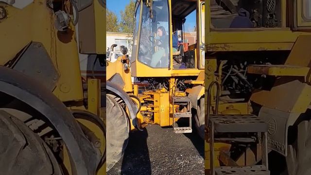 Залили масло а Амкодор не поехал.