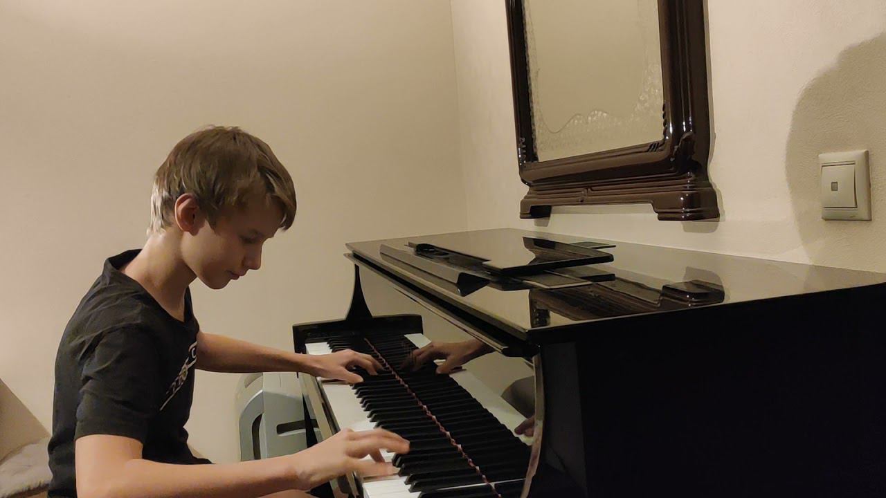 Захар Внутских, К. Черни, оп. 299, Этюды №20, №23 смотреть онлайн