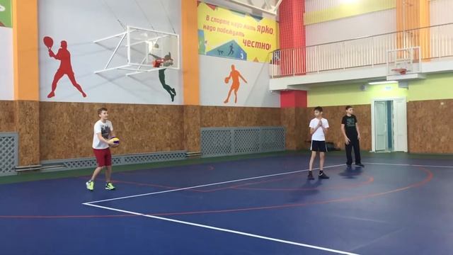 3 дек '16 Пионербол, шк.85, Кемерово - Лесная поляна. Part 2 смотреть онлайн