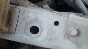 Замена лампочек в габаритах Ниссан Куб.