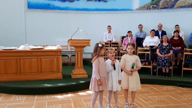 Стихи | Катя и Лиза Юрескул смотреть онлайн