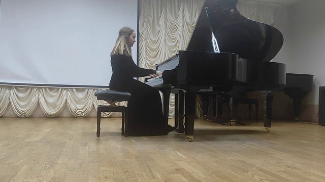 Бондарева Анастасия. И. С. Бах. Хтк.(1 т.). Прелюдия и фуга As dur. А. Скрябин. Этюд  dis moll оп.8