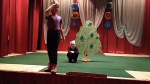 Театрализованный показ сказки «Дед Мороз и лето»