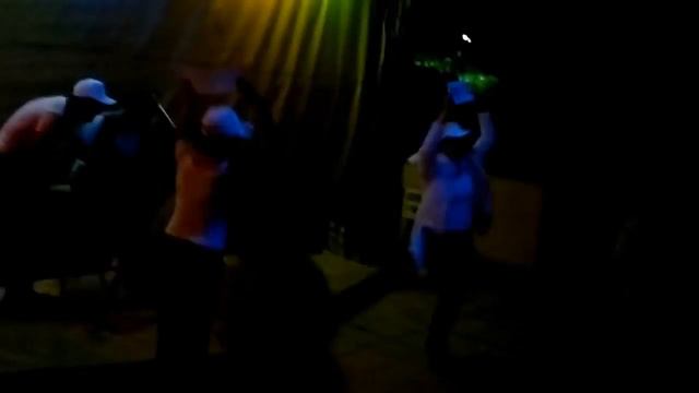 Mirra Ялта ярмарка школ, танец девушек из Семфирополя.mp4 смотреть онлайн