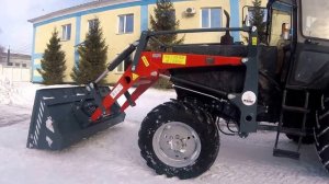 Помощник по хозяйству   Фронтальный погрузчик на МТЗ   КУН ПКУ 0 9 с быстросъемом рабочих органов