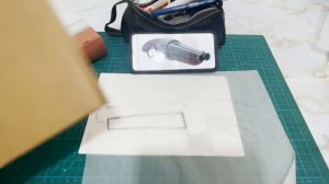 Let's make the Team fortress 2 Scout scattergun using cardboard