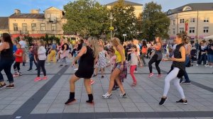 Jerusalema Dance Flash mob PIASECZNO Agnieszka Musioł-Posyniak