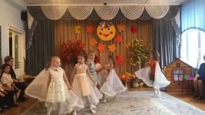 Танец птиц для осеннего праздника