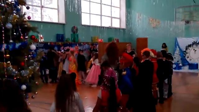 Новогодняя ёлка 2019 год смотреть онлайн