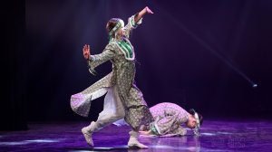 "Отголоски севера", ансамбль "Русский сувенир". "Echoes of the North", ensemble "Russian Souvenir".