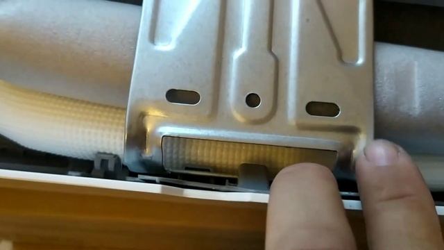 как снять кондиционер со стены смотреть онлайн