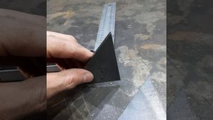 Самодельный слесарный угольник