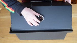 КОПТИЛЬНЯ  СВОИМИ РУКАМИ. Коптильня горячего копчения.Коптильня своими руками.Обзор. И МЯСО И РЫБА