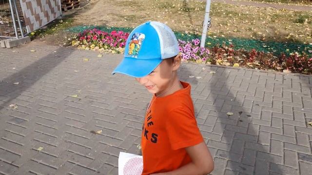 Общее впечатление ребёнка о посещение Парка развлечений "Сказка")))). смотреть онлайн