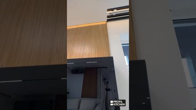 ТВ зона из стекла , шпона и эмали! Невероятно стильно и современно #мебельсочи #кухнисочи # #сочи