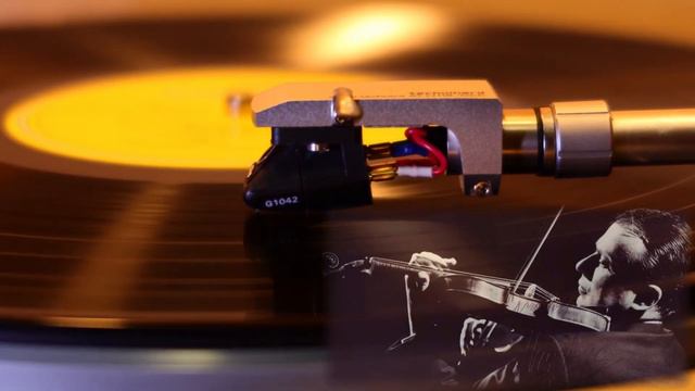 Henryk Szeryng - Bach / Chaconne from Partita No 2 in D minor, BWV 1004 смотреть онлайн