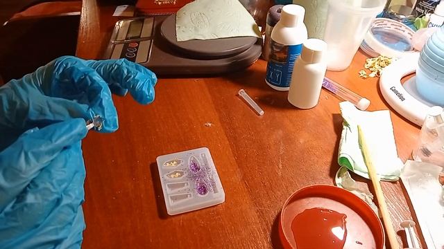 1 часть как заливать эпоксидную смолу
