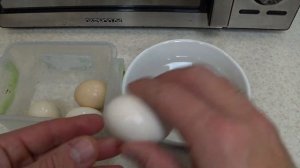 Как варить яйца в микроволновке! How to boil eggs in the microwave