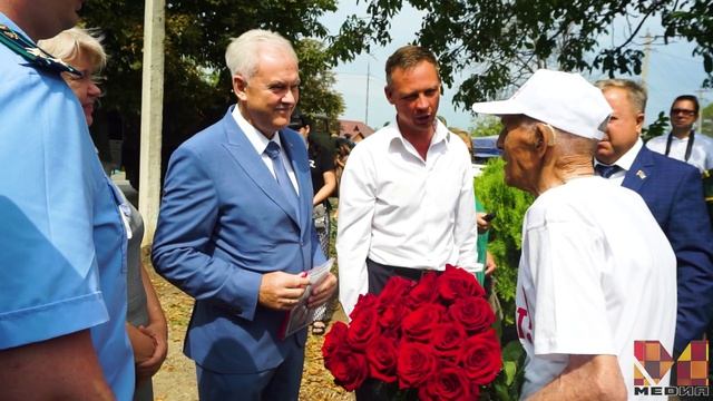 Сегодня наш земляк Щеглов Илья Павлович отмечает свой 100-летний юбилей. смотреть онлайн